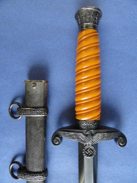 Uncleaned Army Officer Dagger (#26326)
